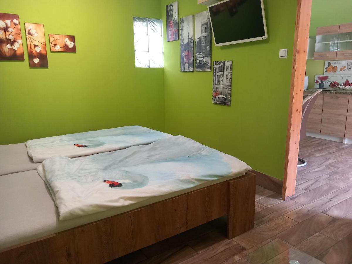 Laura Apartman Apartment นาชคานีจา ภายนอก รูปภาพ